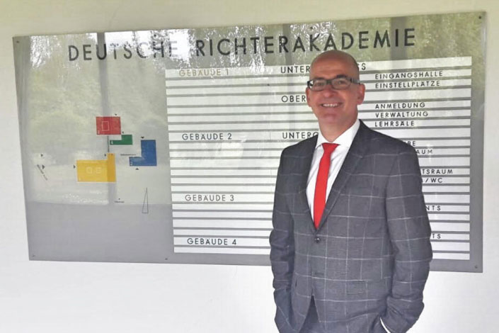 2019-05_richterakademie_beitrag Dr. Roland Uphoff bei der Deutschen Richterakademie